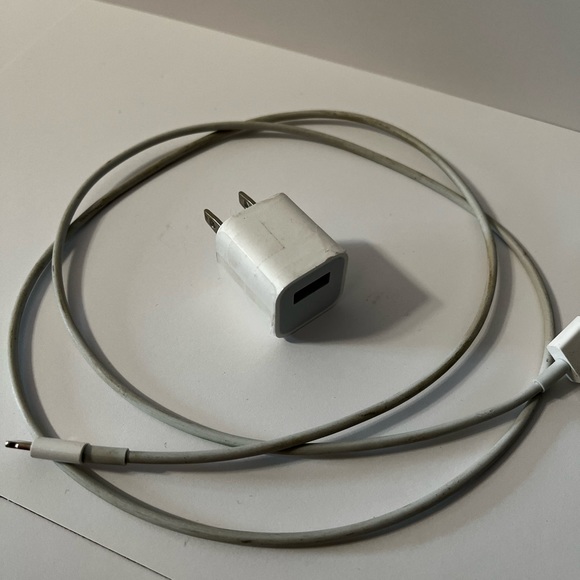 Apple iPhone 8 Plus 64 GB
in Space Gray for Unlocked
100% Battery Capacity - Picture 11 of 16